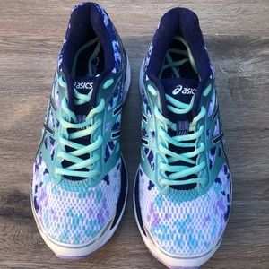 Asics Gel Cumulus 18, Size 7.5